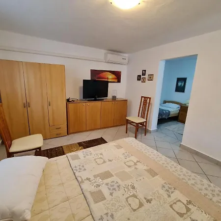 Apartma Pina Apartmán *